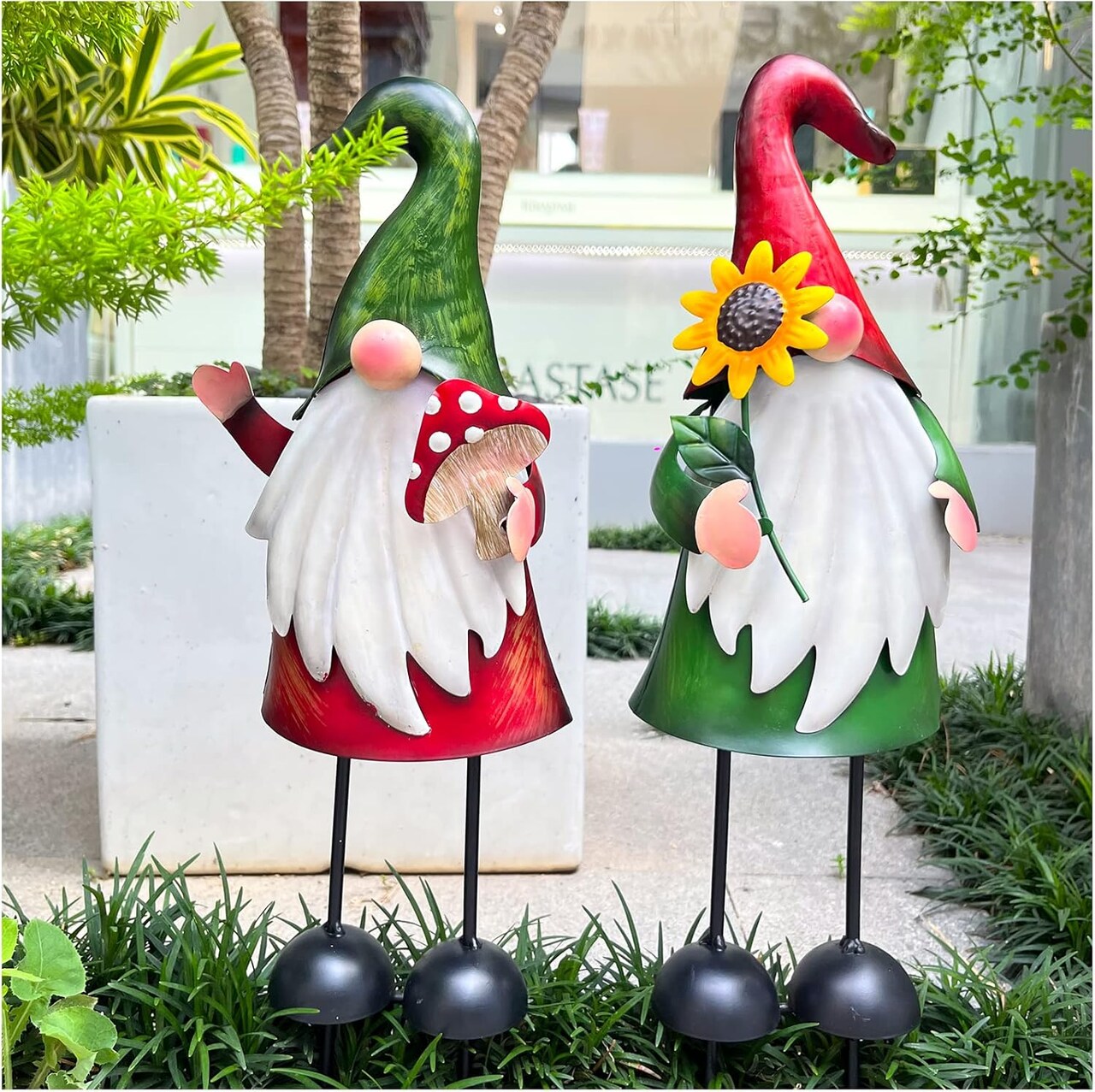 Metal Gnome Yard Art Outdoor Garden Gnome Statue 18 Inch Gnome Figurine Decorative Stakes for Holiday Christmas Lawn Patio Yard Garden Decor-2 PCS